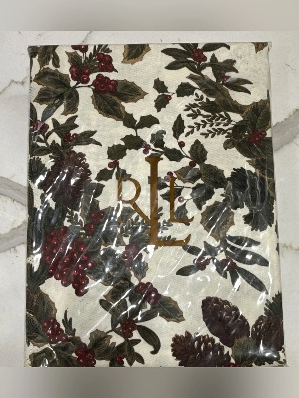 Lauren Ralph Lauren Birchmont 60x84 Oblong 100% Cotton Tablecloth Holiday Floral